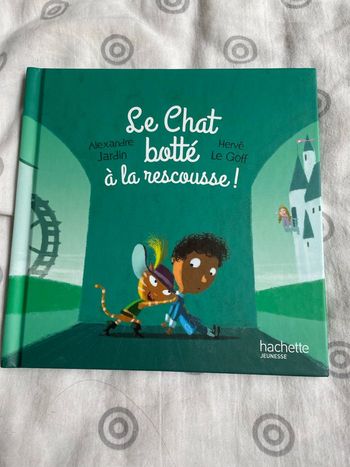 Livre le chat botté à la rescousse