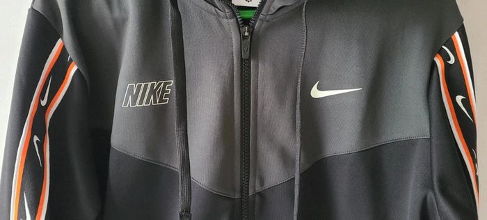 Veste nike homme taille M neuve - photo numéro 2