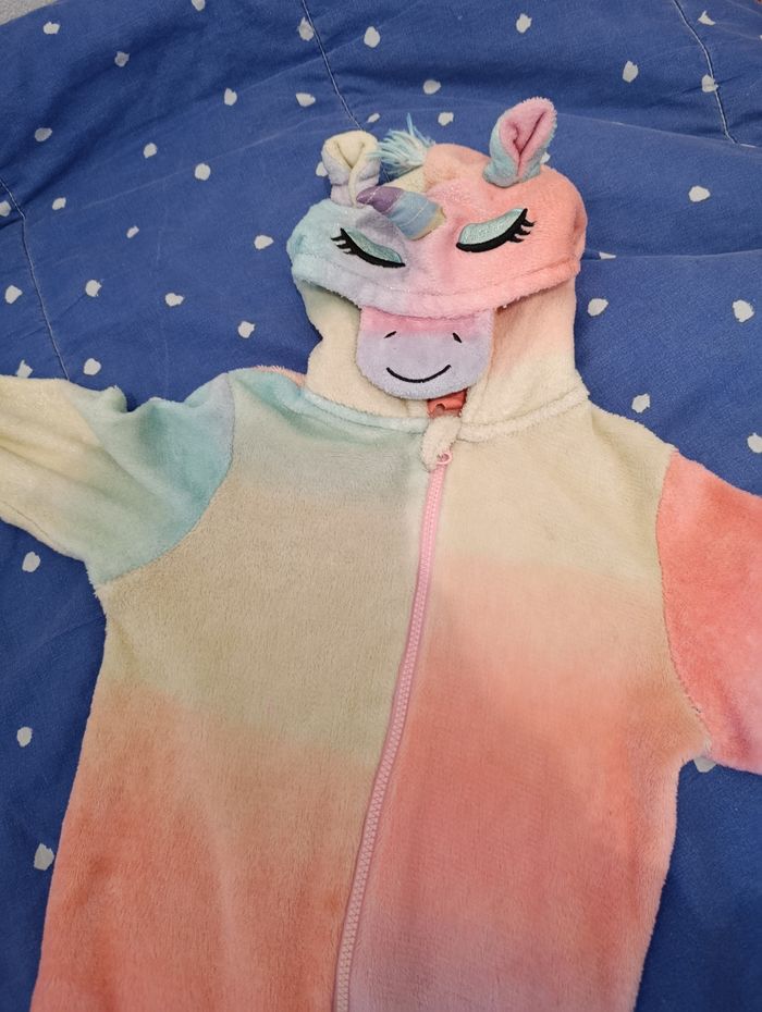 Combinaison licorne 8 ans - photo numéro 2