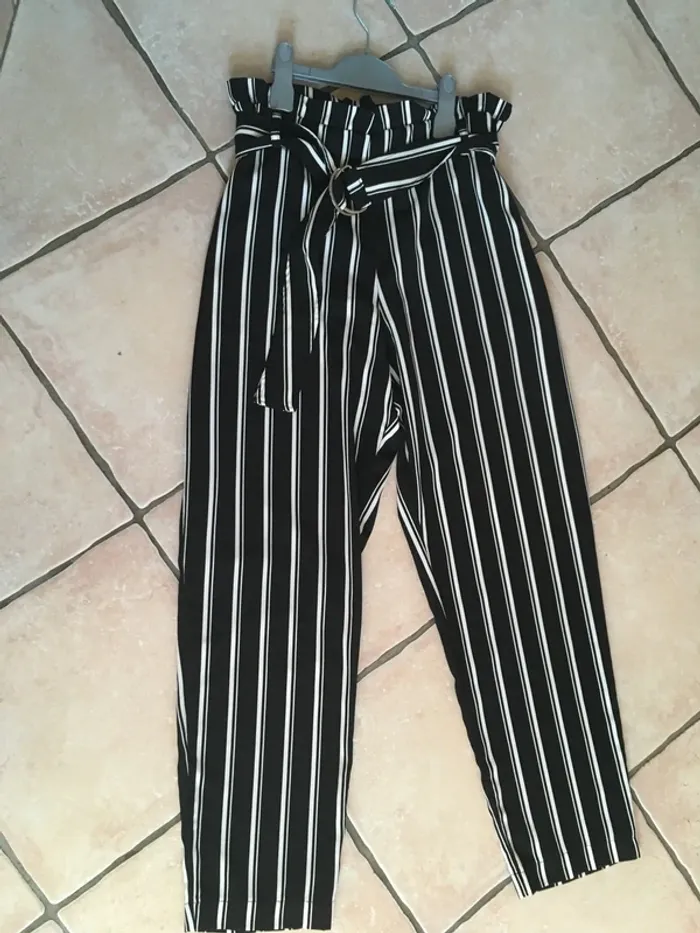 Superbe pantalon de la boutique Bréal en 38 excellent état - photo numéro 5
