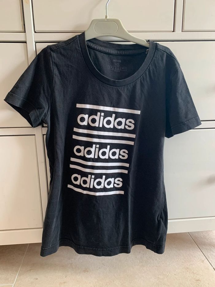 T-shirt Adidas noir