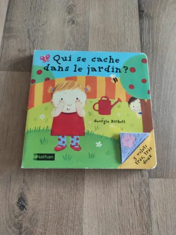 Livre : Qui se cache dans le jardin ?