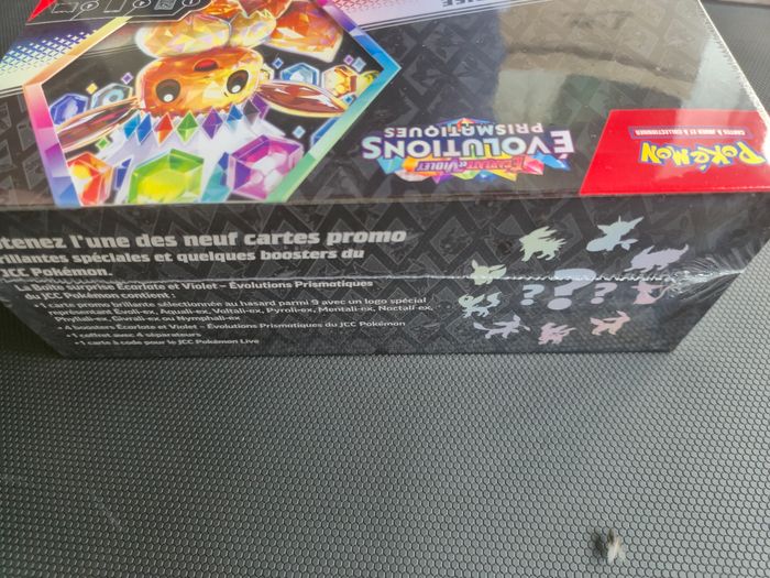 Coffret surprise évolutions prismatiques 8.5 fr scellé - photo numéro 2