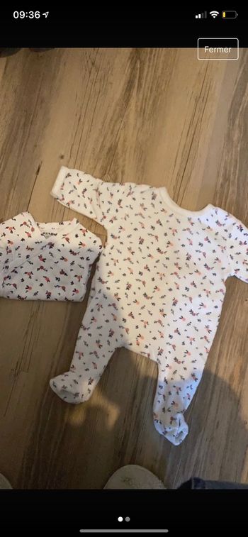Lot pyjama et bodie
