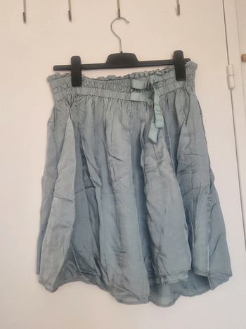 Jupe satinée, MNG, L