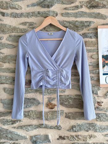 Petit pull court taille XS