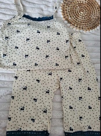 Pyjama  pin-up  taille  M/L  neuf