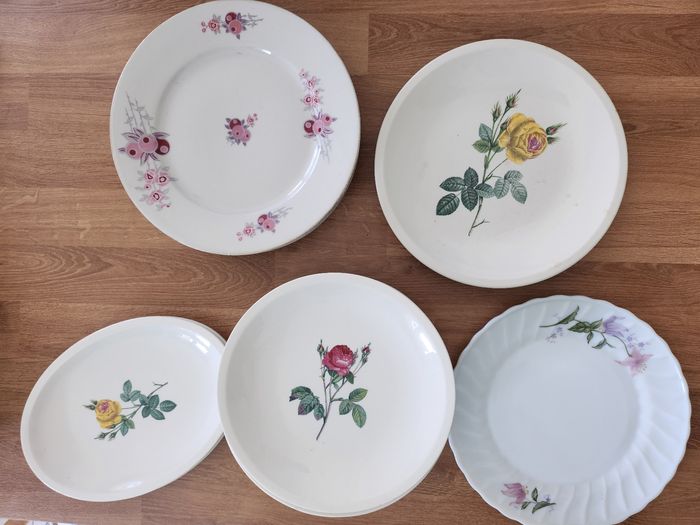 Lot assiettes
