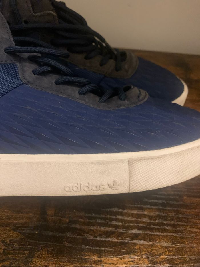 Baskets Adidas pointure 38 - photo numéro 3