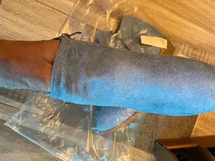 Bottines Boots, pointure 37 en suédine - photo numéro 2