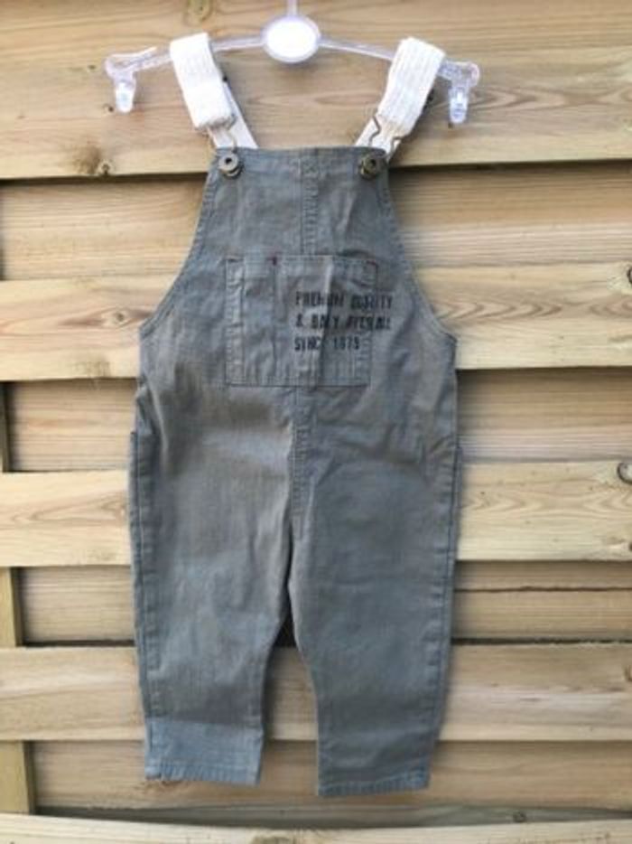 Salopette kaki Zara