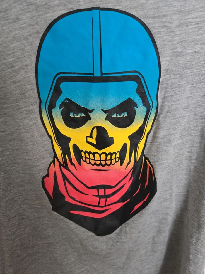 T-shirt Fortnite 10 ans 🦤 - photo numéro 2
