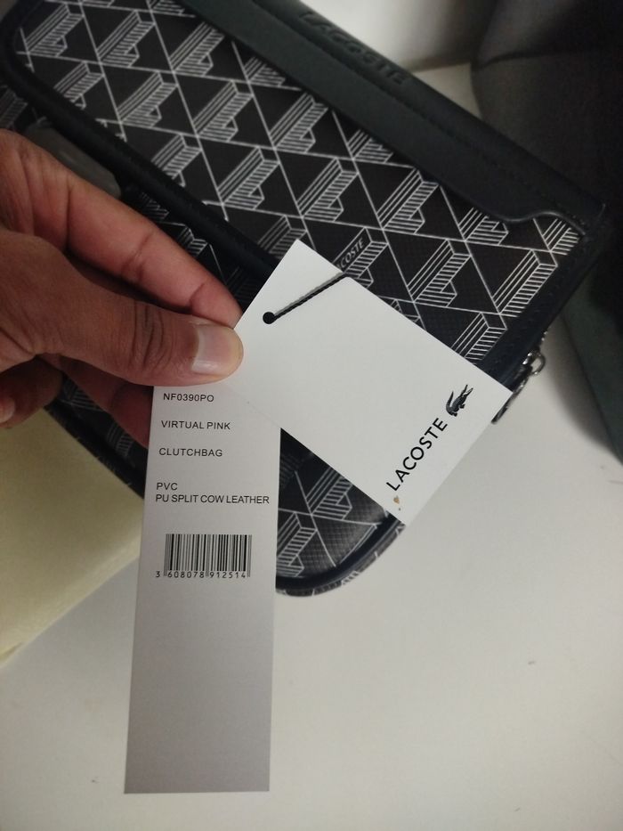 Sacoche Lacoste bandoulière - photo numéro 2