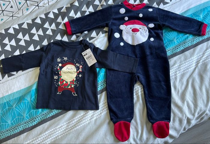 T-shirt et pyjama de noël neuf bébé garçon 12 mois