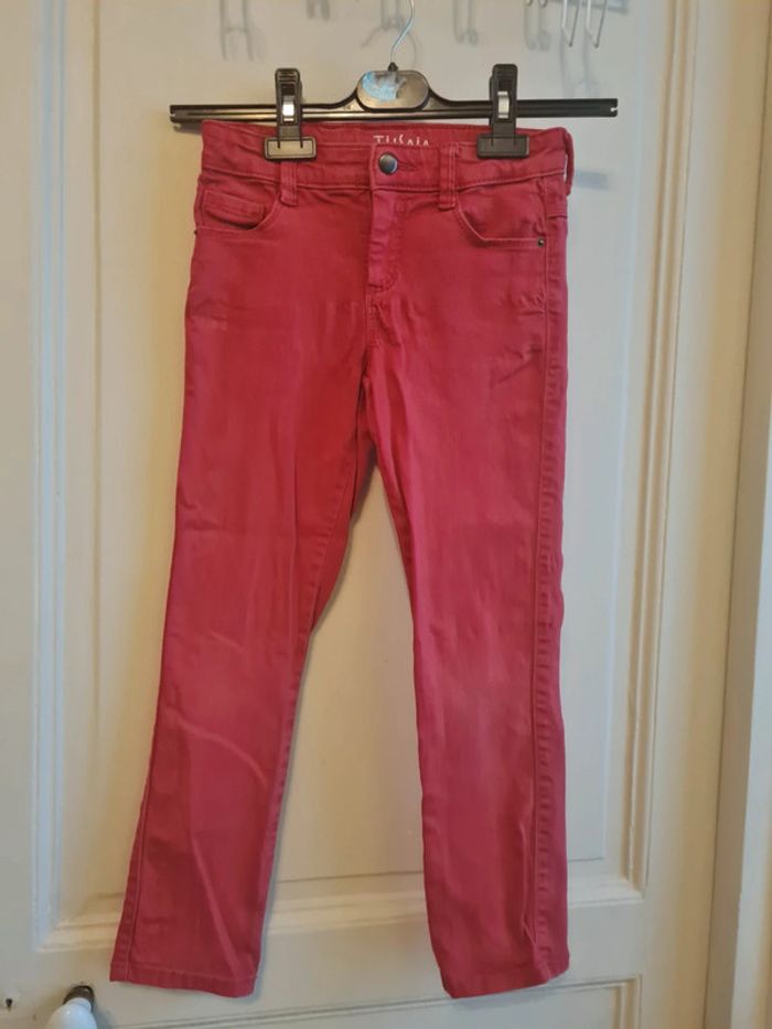 Jean rouge Tissaia taille 8 ans