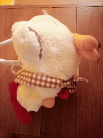 Peluche sac anse doudou coq poule blanche Fizzi foulard carreaux 