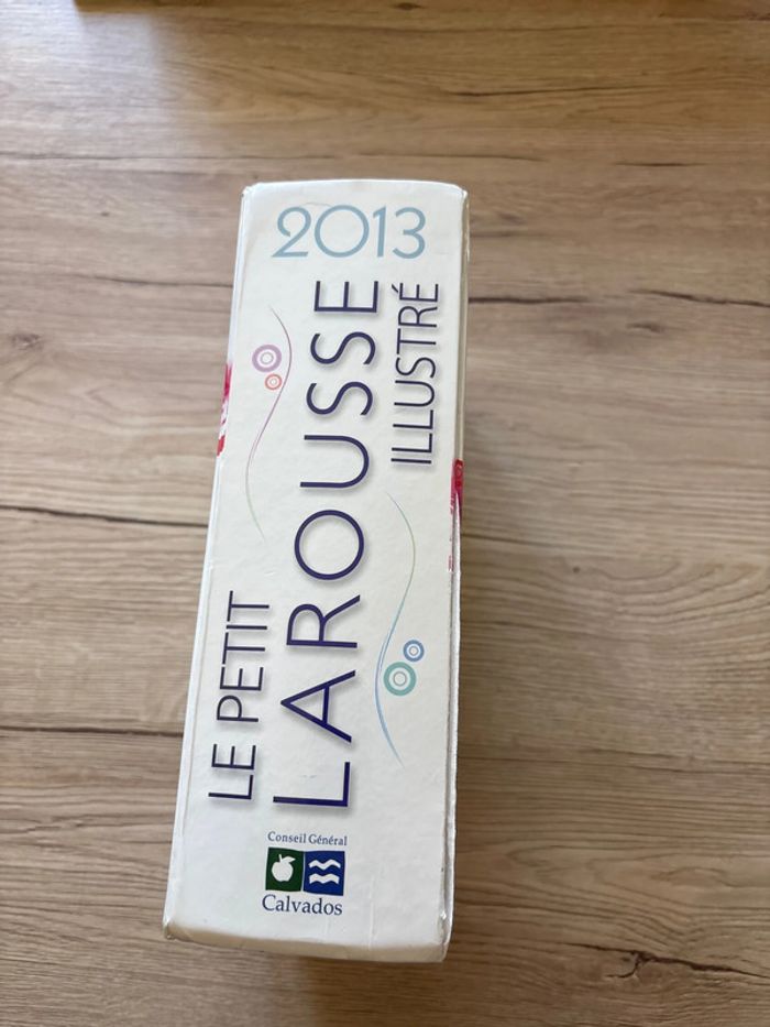 Le petit Larousse illustré 2013 - photo numéro 2