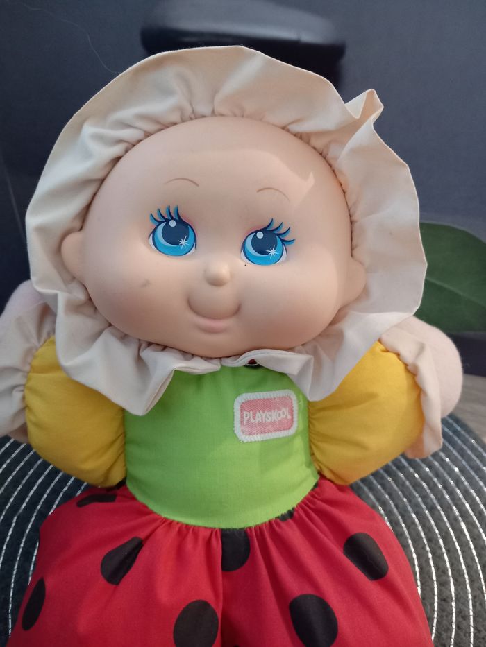 Poupée vintage playskool rouge a pois 31cm - photo numéro 2