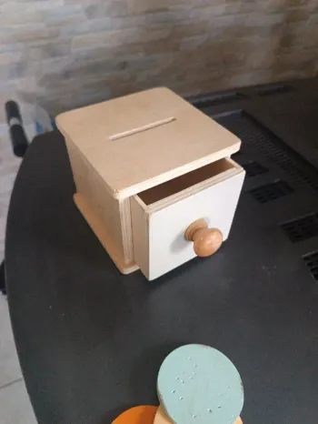 Boite à jetons Montessori