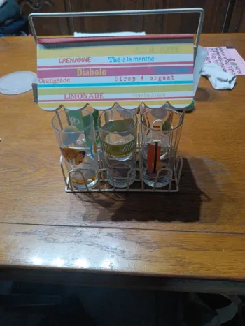 Support de verres à limonade