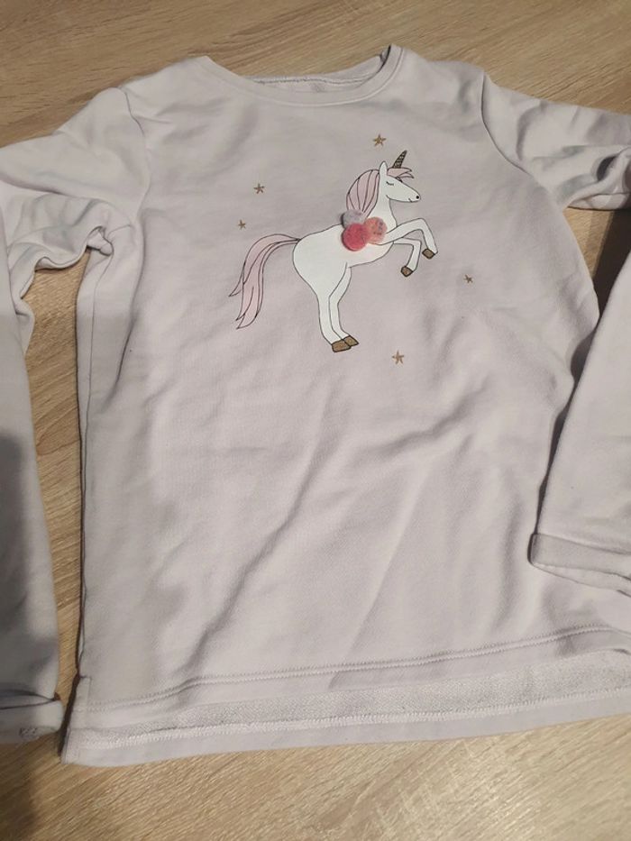 Pull licorne 10 ans