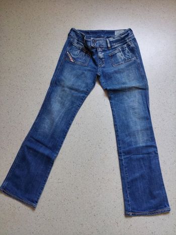 Jeans Diesel taille 30/32