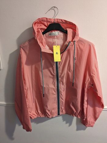 Coupe vent milleraies rouge et blanc XS