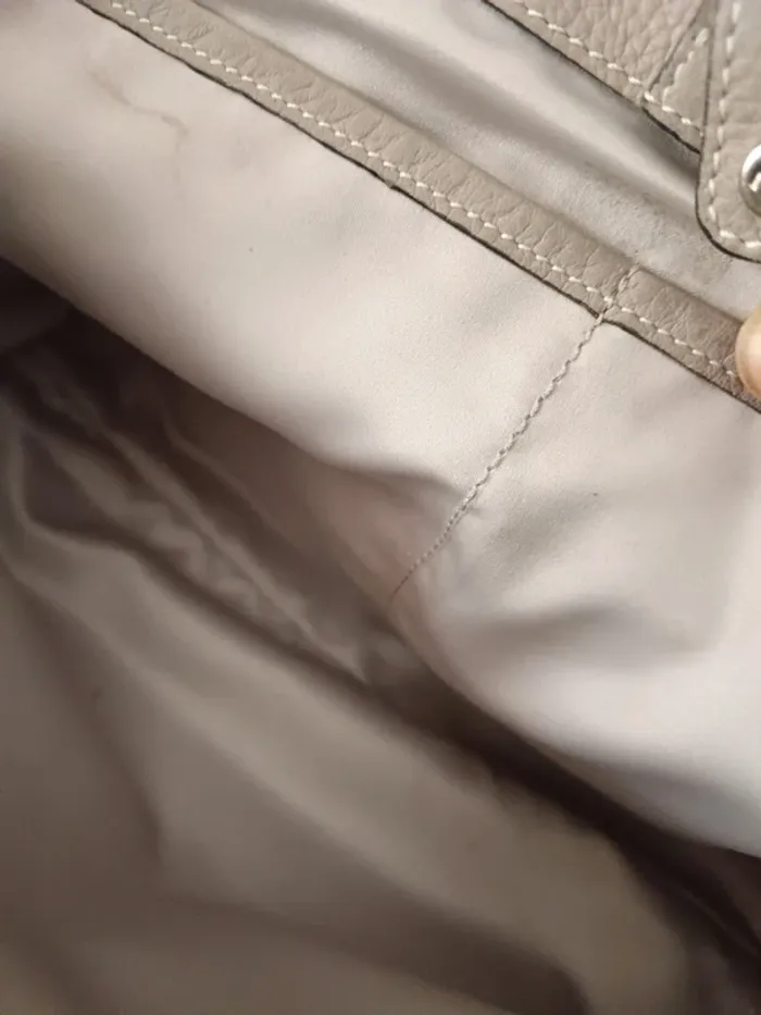 Sac à main Tod's cuir taupe - photo numéro 18
