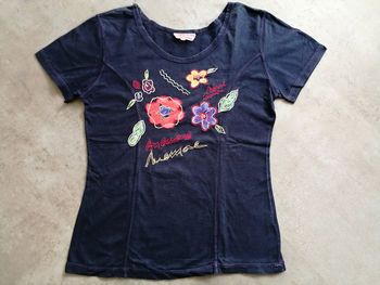 T-shirt marine brodé Taille M René Derhy