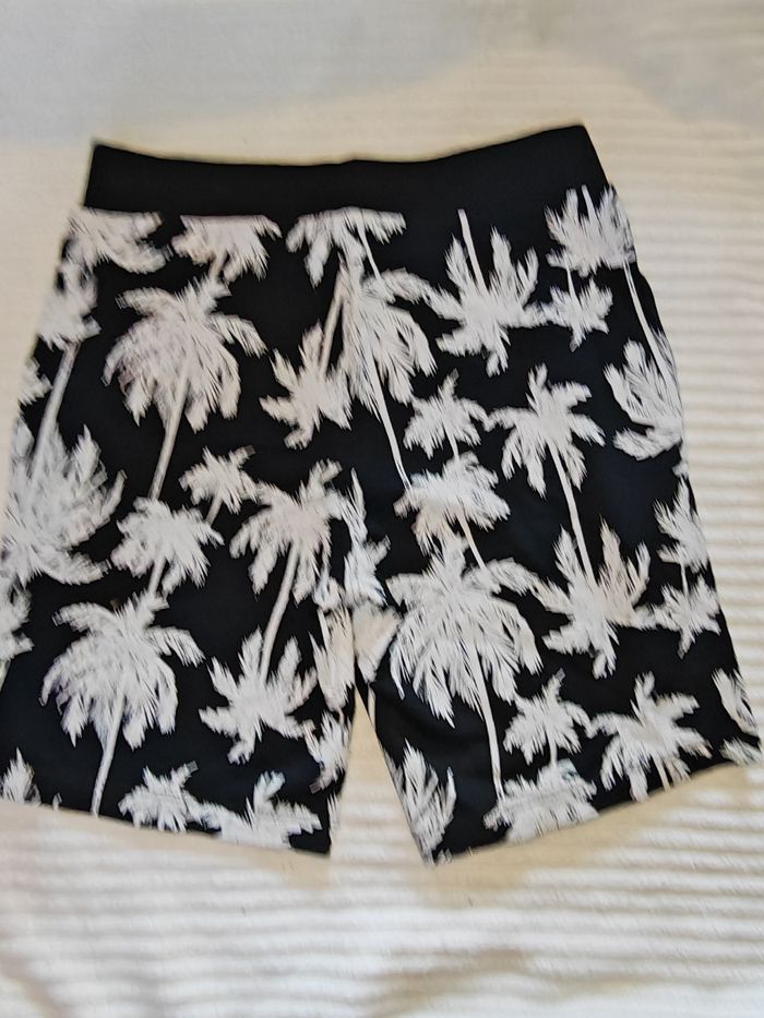 Bermuda Tuc Tuc 8 ans - photo numéro 4