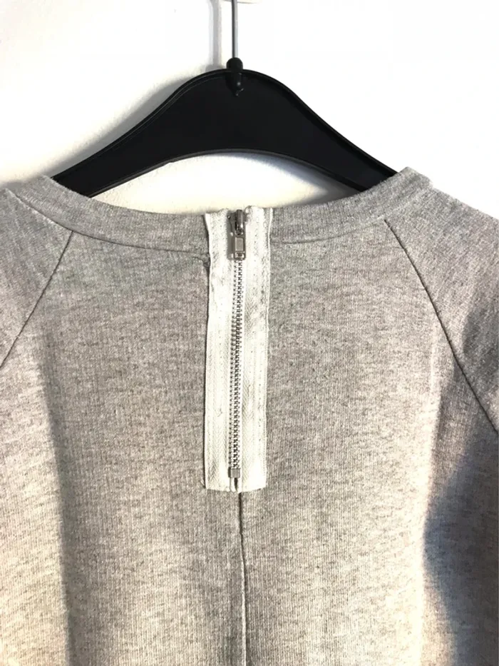 Petit haut gris à tête de lapin 8 ans - photo numéro 6