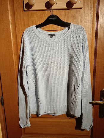 Pull bleu ciel