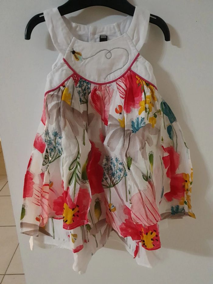 Robe a bretelle forme large a volants fleuries 2 ans - photo numéro 2