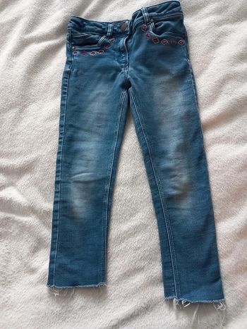 Pantacourt ou jean 7/8eme 6 ans