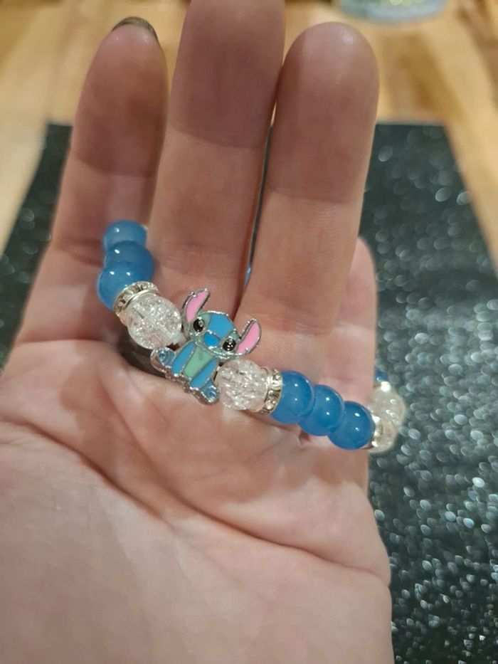 Bracelet bleu stitch - photo numéro 2