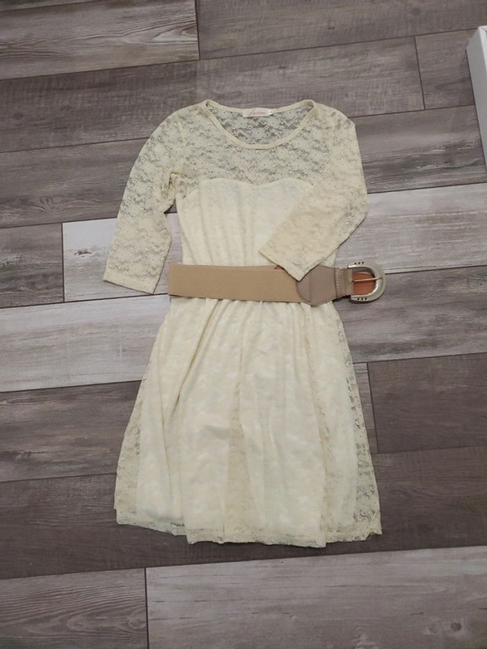 Robe dentelle - taille S
