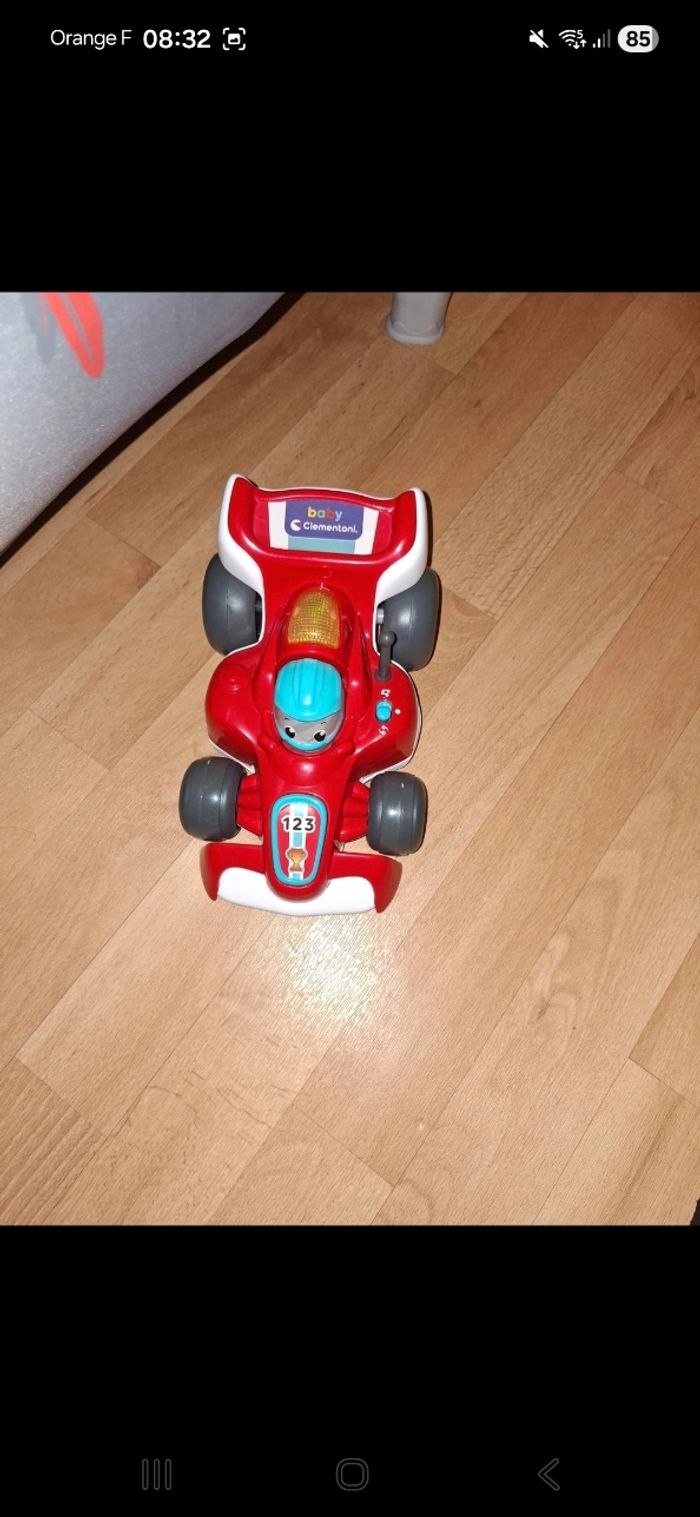 Voiture télécommande - photo numéro 2