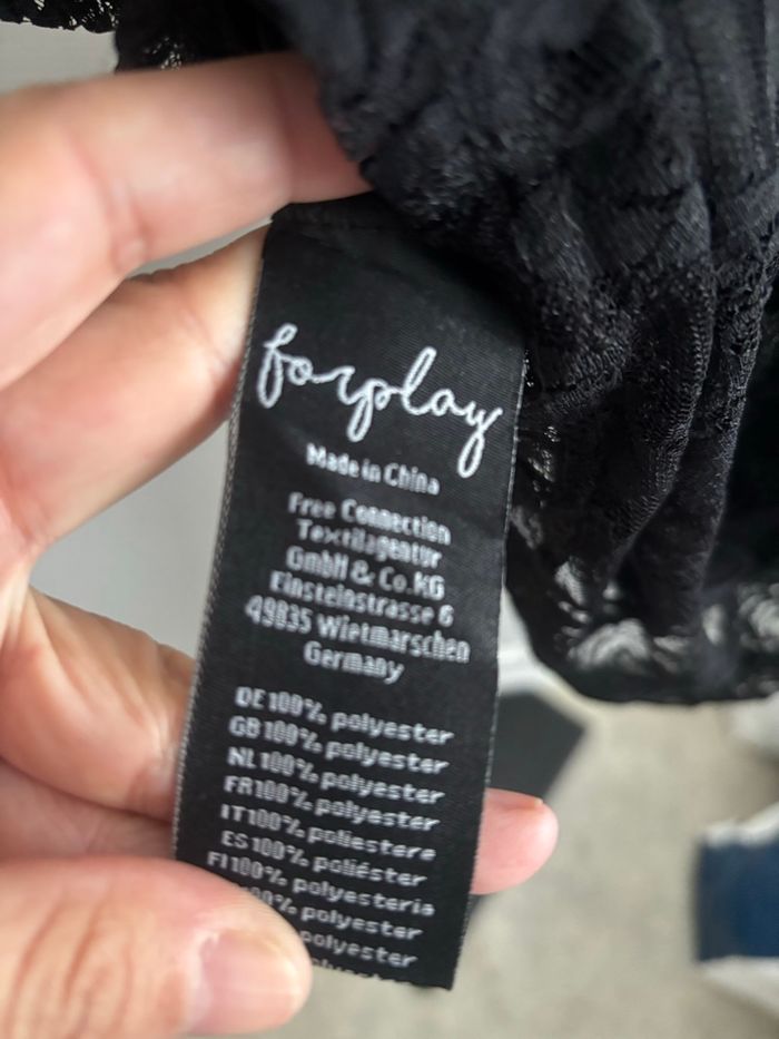 Robe noire neuve - photo numéro 3