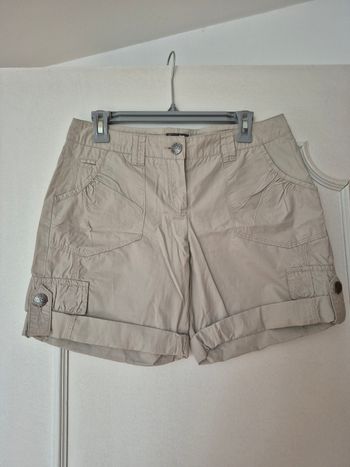 Short beige femme 38