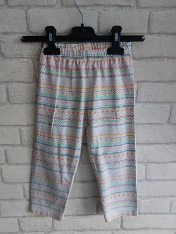 Legging LC Waikiki taille 6 / 7 ans