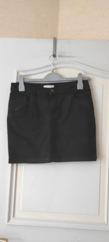 💐Minijupes en jeans - LH- taille 34 - Très bon état 💐
