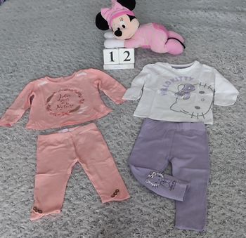 Ensembles T: 12 mois.