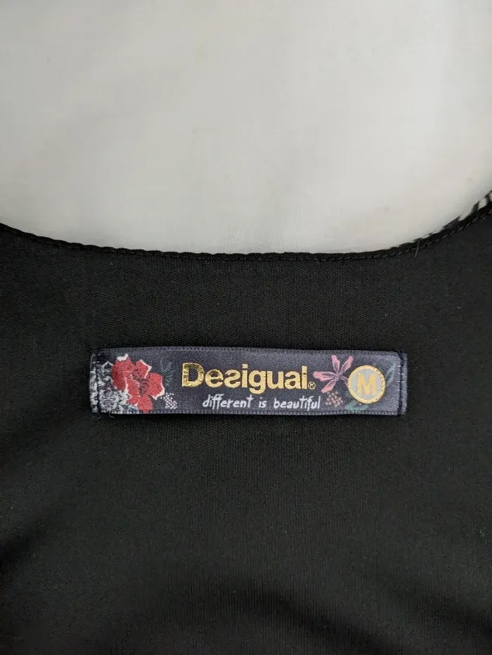 Robe chic - Desigual - taille M - photo numéro 4