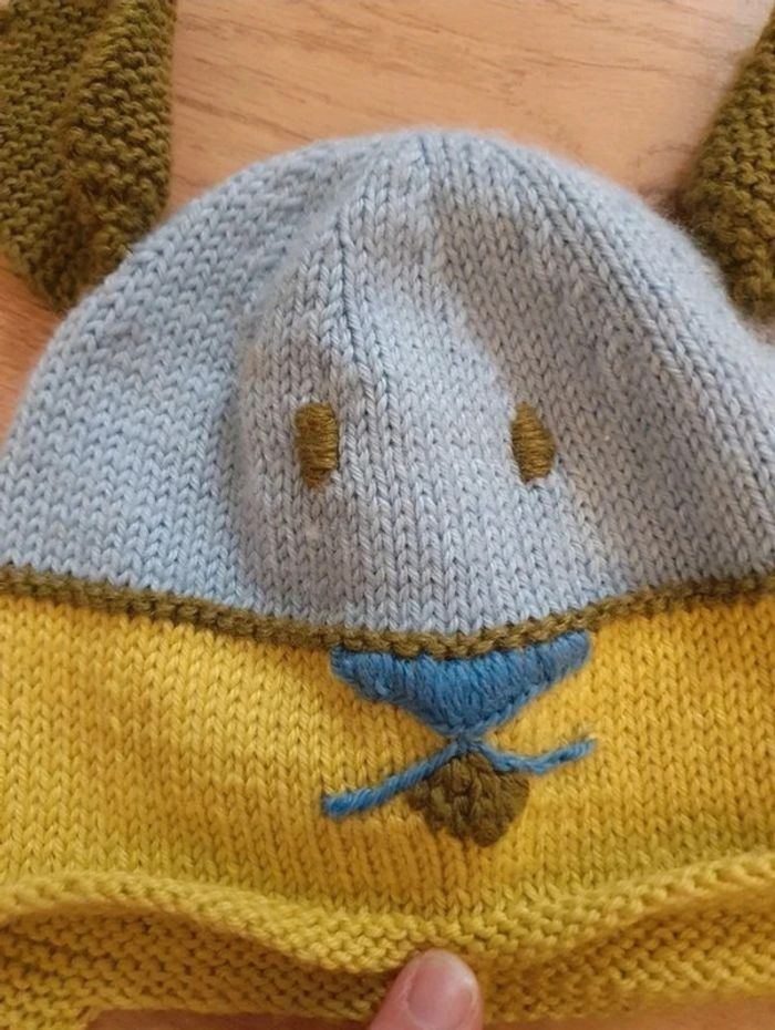 Bonnet tricoté main bleu ciel et vert anis 6-12 mois - photo numéro 2