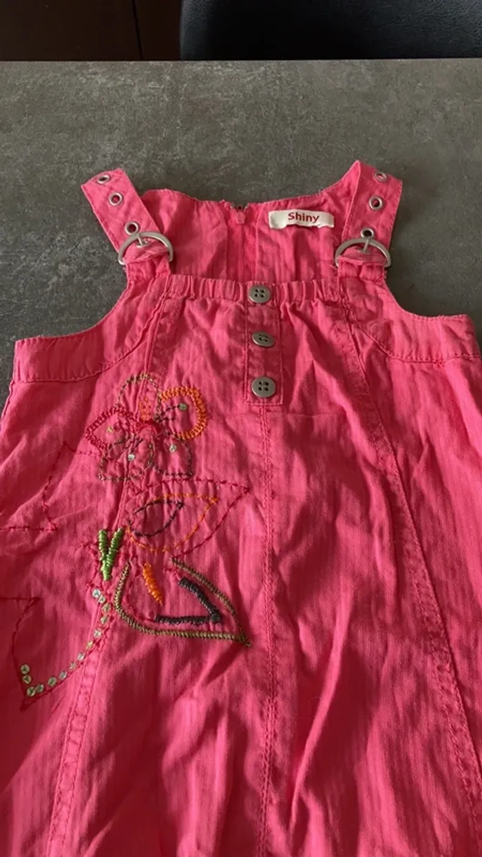 Robe rose 4 ans - photo numéro 2