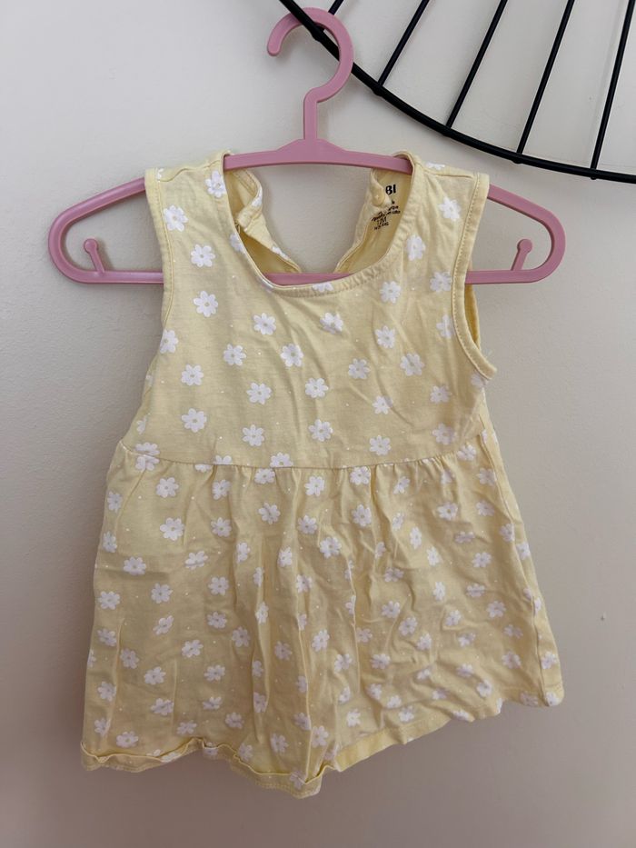 Lot 10 robes - photo numéro 5