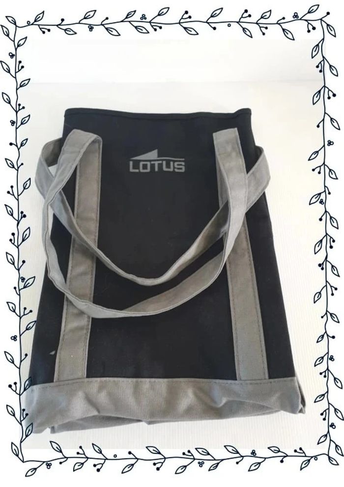 Sac fourre tout Lotus, bon état, 42x30cm - photo numéro 2
