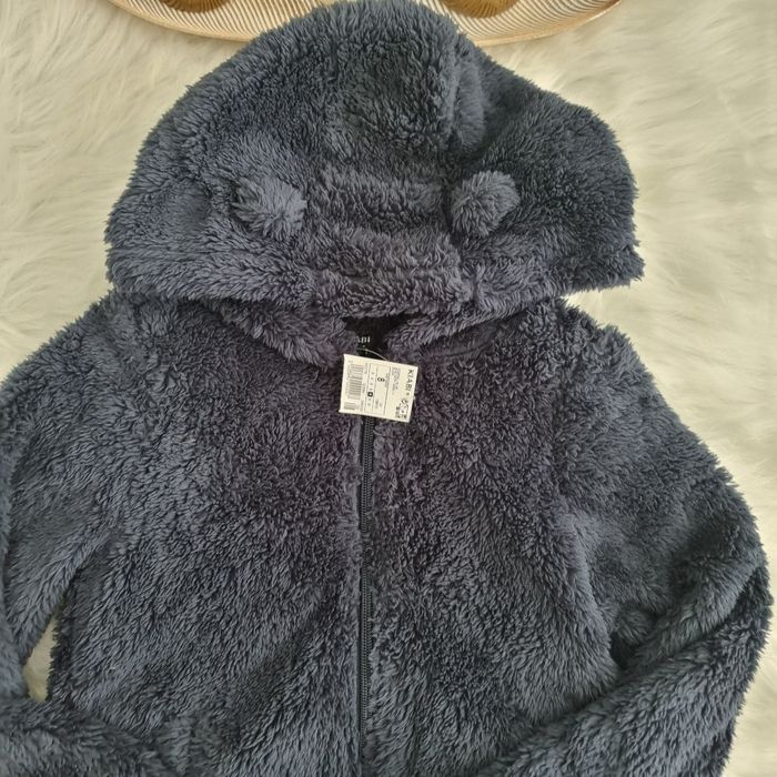 Neuve⚘️⚘️⚘️ veste zippée 8 ans fille ⚘️⚘️⚘️ - photo numéro 2