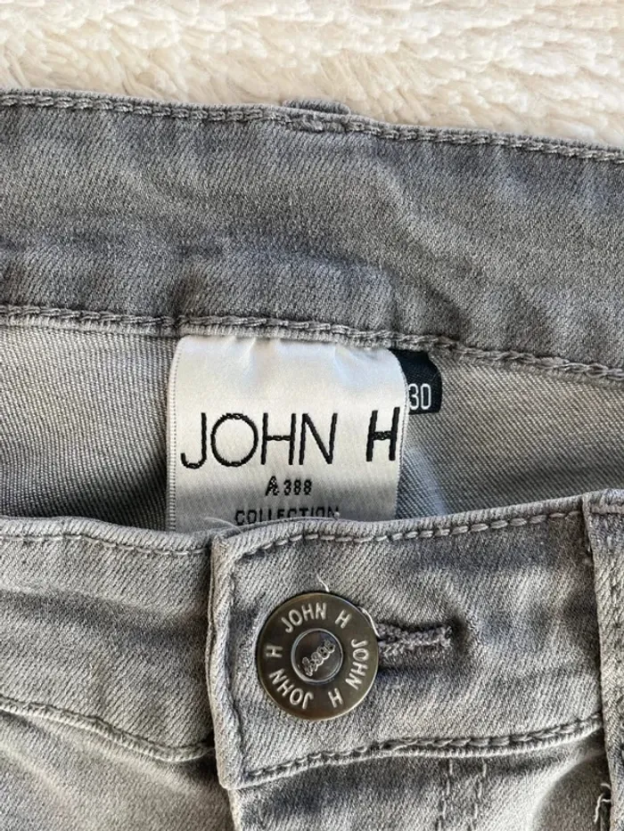Jean troué gris John H - photo numéro 5