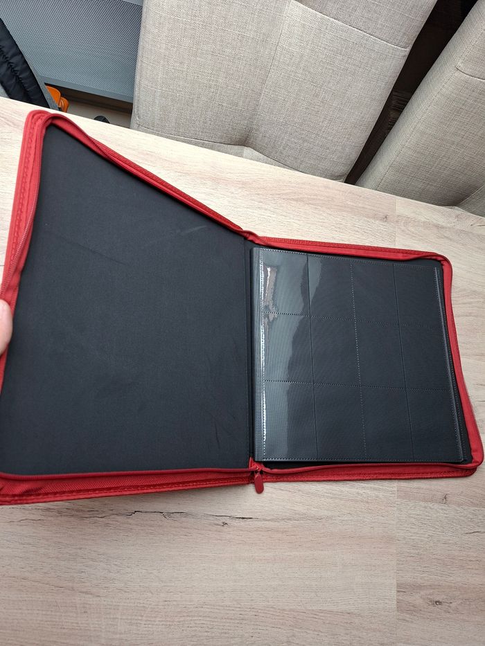 Classeur xxl pour 480 cartes Pokémon de capacité de rangement coloris ROUGE 🟥 - photo numéro 3